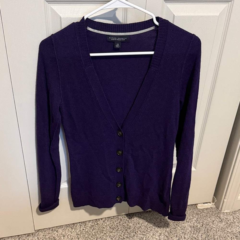 Banana Republic Purple V-Neck Button Front Cardigan